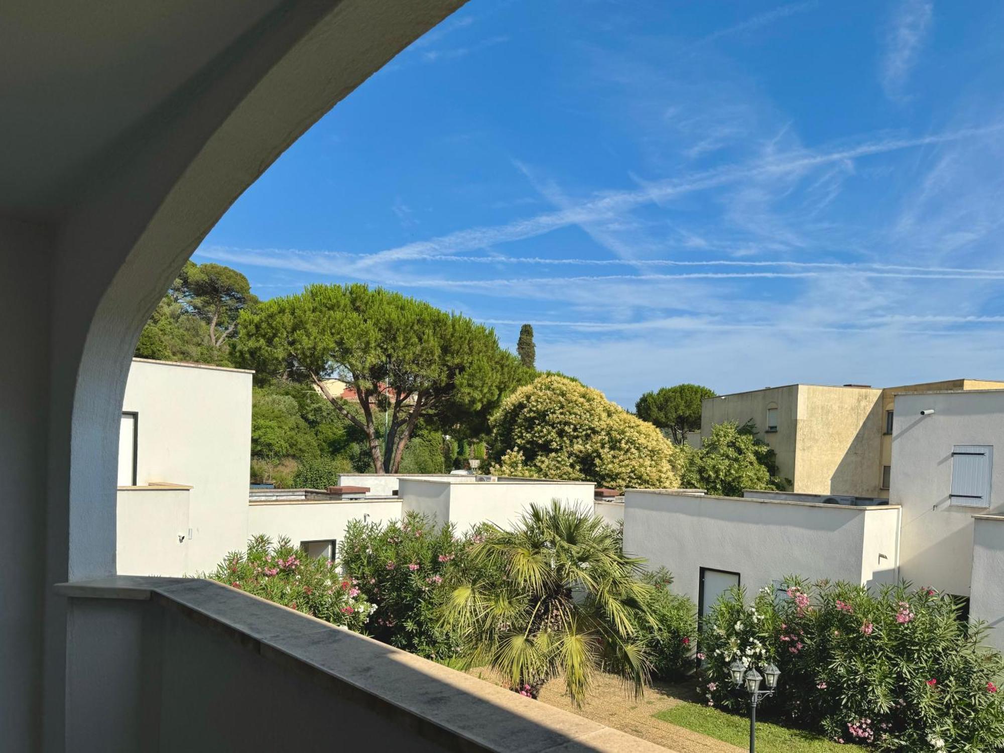 Beach Cannes Bungalows Le Cannet Buitenkant foto